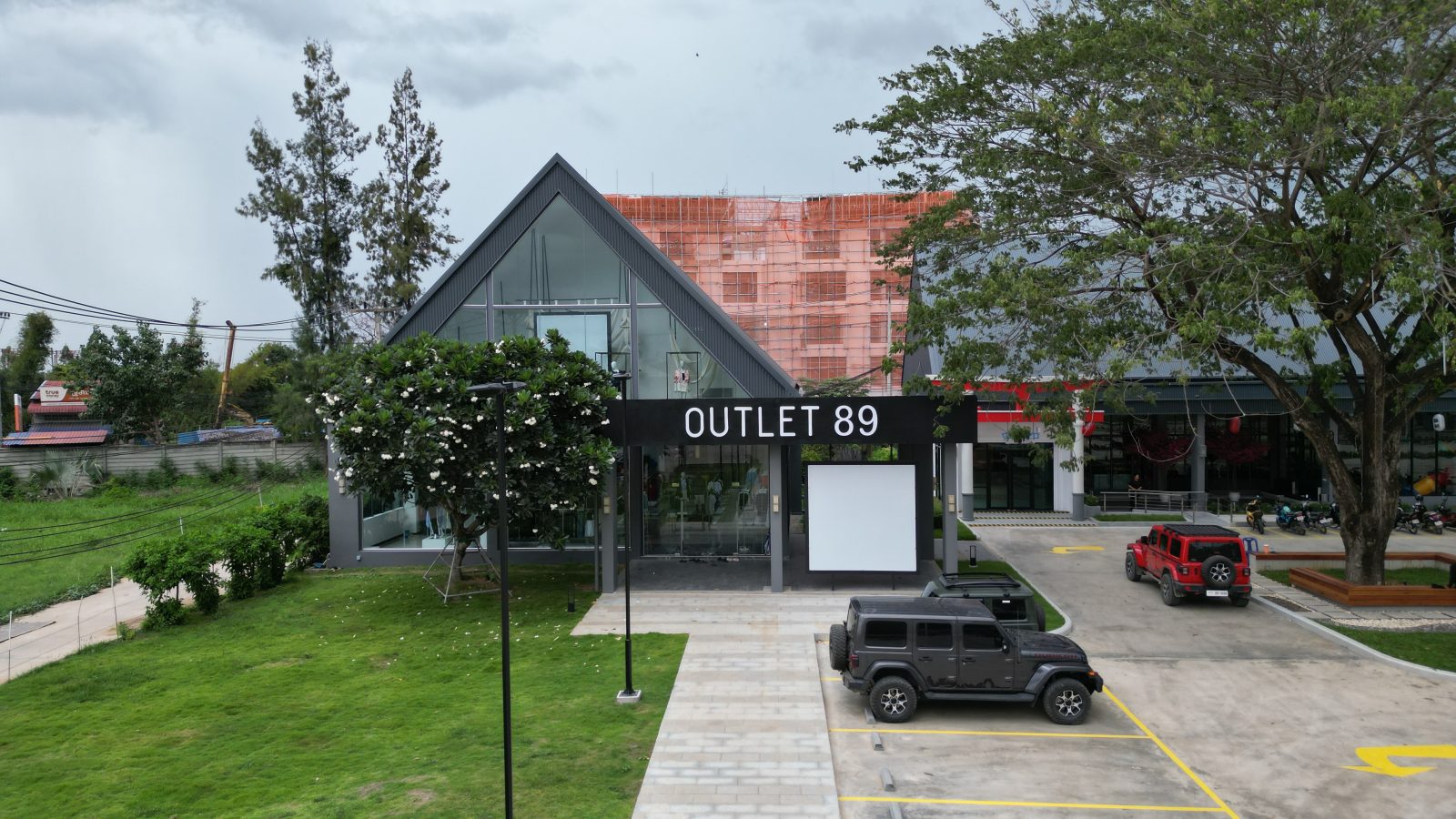 Outlet89