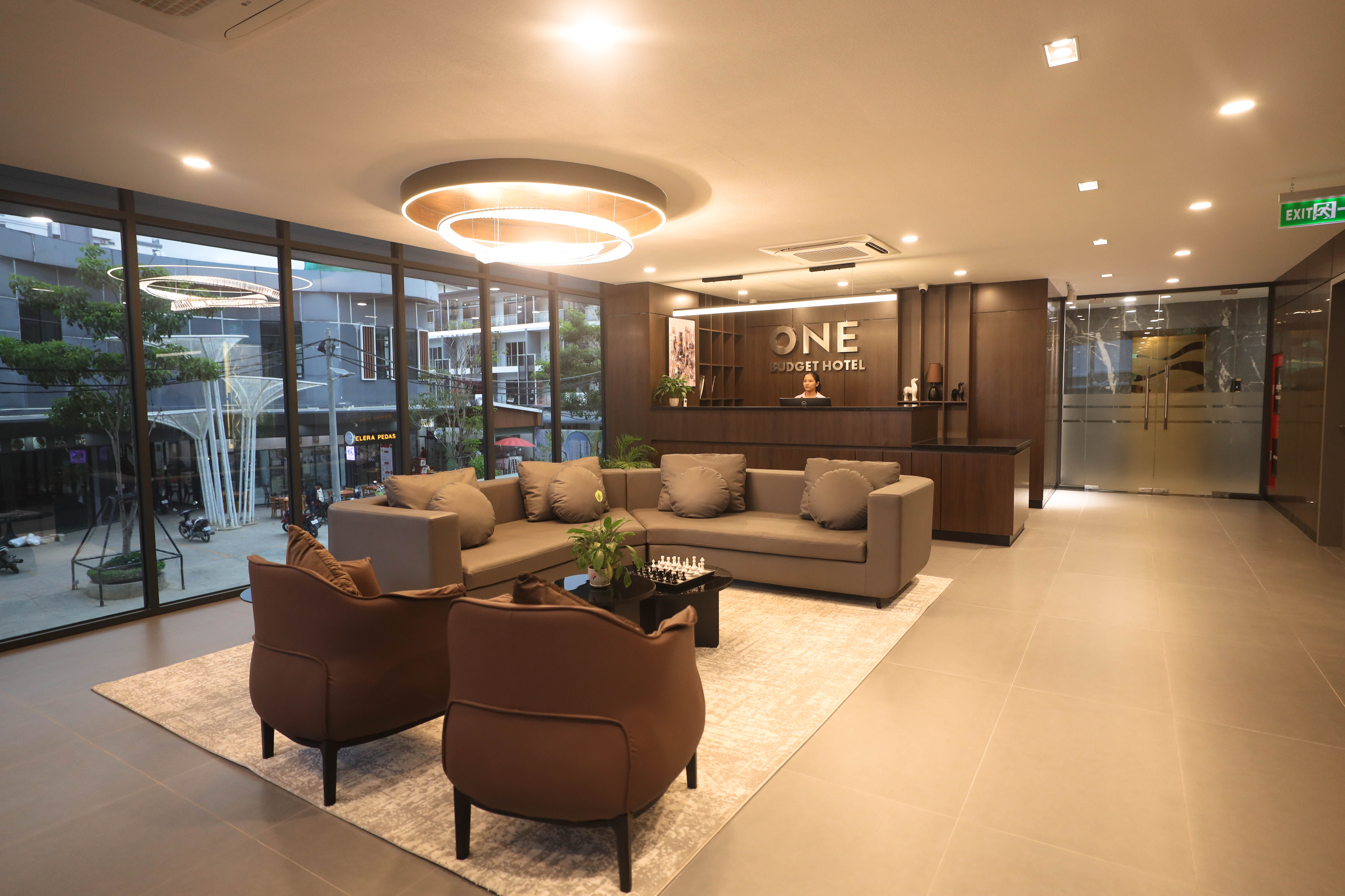 One Budget Hotel